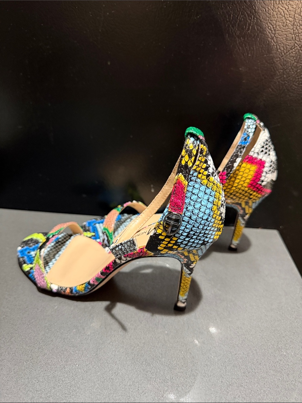 Neiman Marcus snakeskin multi colored heels in a size 61/2M - Picture 4 of 7